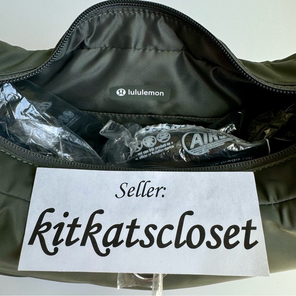 ONLY 1 AVAILABLE!! 🆕 4L GREY SAGE - NWT lululemon mini shoulder bag - Picture 11 of 14